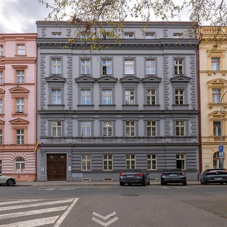Luxurious, Charming Studio Perfect For Couples Praga Zewnętrze zdjęcie